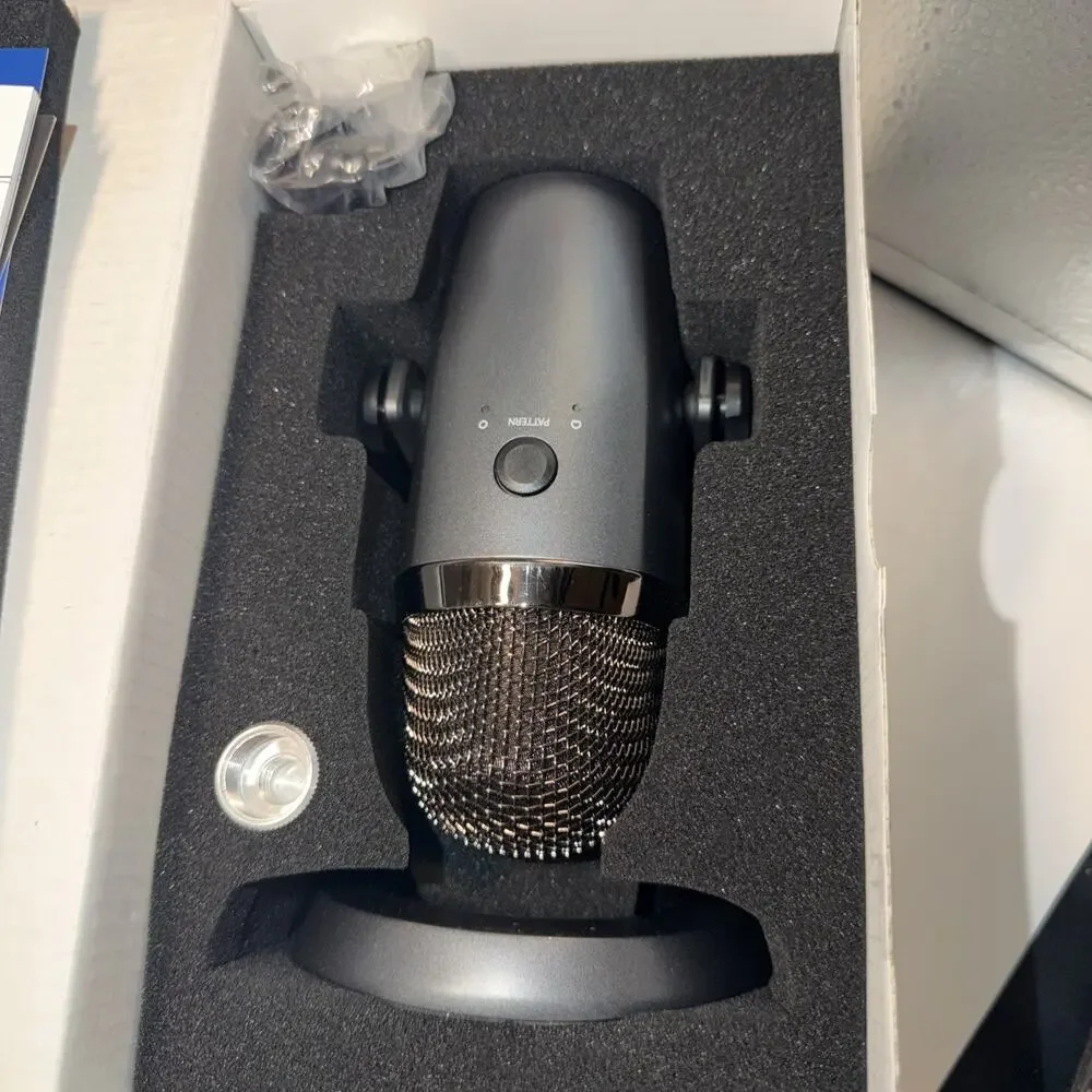 Logitech for Creators Blue Yeti Nano USB Microphone for Gaming, Stream,Open Box